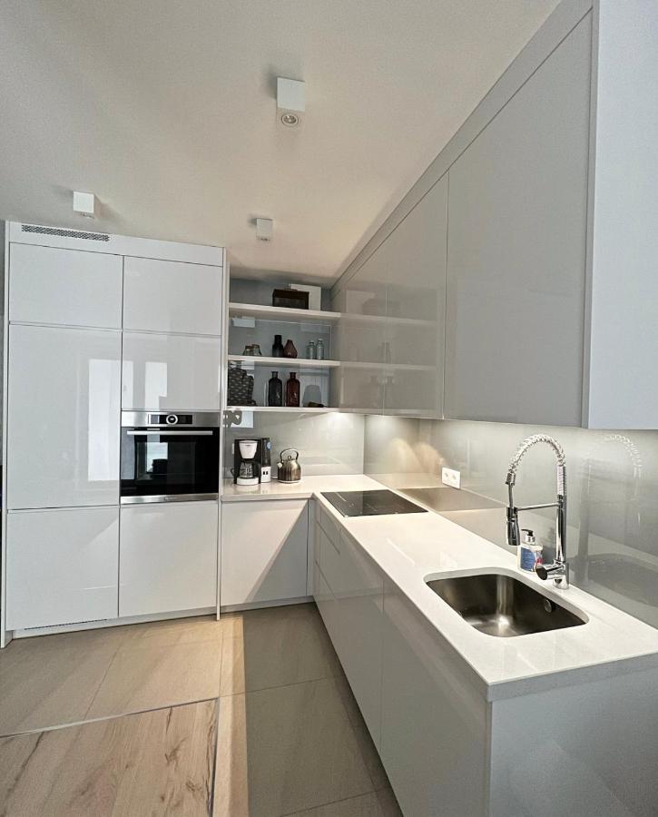 Apartment Nadbaltycki Swit - Gdynia *