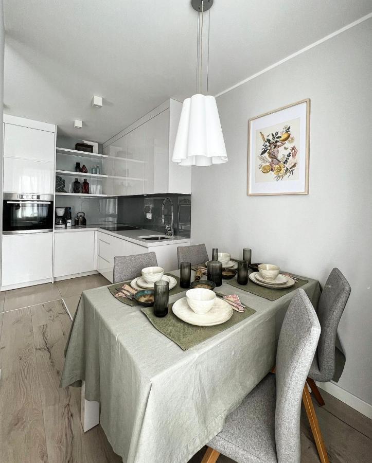 Apartment Nadbaltycki Swit - Gdynia *