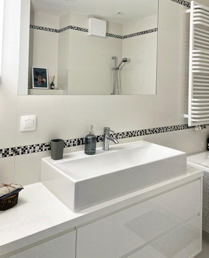 Nadbaltycki Swit - Gdynia Apartment